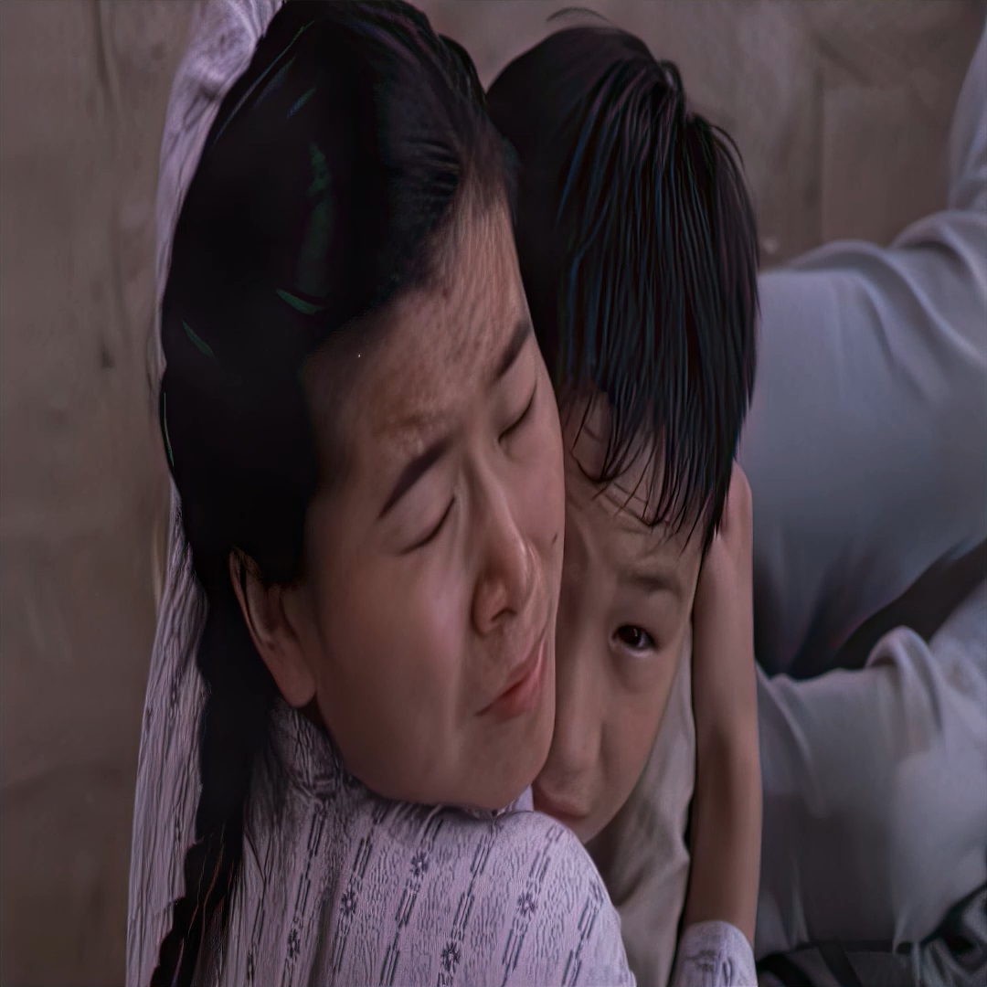 Kung Fu Hustle (2004) edit thumbnail